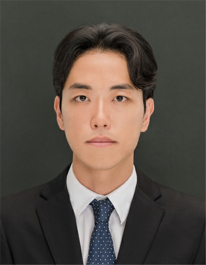 Byun,  Sungsoo